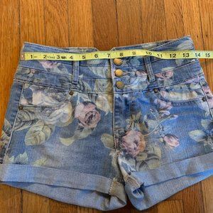 Floral print shorts